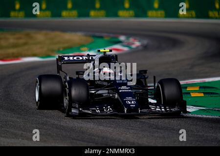 Winner's trophy on the grid. 12.09.2021. Formula 1 World Championship, Rd  14, Italian Grand Prix, Monza, Italy, Race Day. Photo credit should read:  XPB/Press Association Images Stock Photo - Alamy