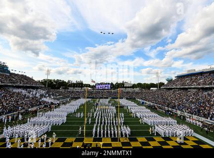 CBS SPORTS' COLLEGE FOOTBALL STUDIO SHOWS TO BE PRESENTED LIVE FROM  NAVY-MARINE CORPS MEMORIAL STADIUM ON SEPT. 11 - Naval Academy Athletics