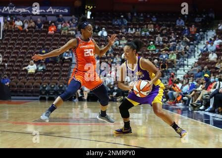 UNCASVILLE, CT - August 26: Los Angeles Sparks guard Erica Wheeler (17)  calls a play during a WNBA game between Los Angeles Sparks and Connecticut  Sun on August 26, 2021, at Mohegan