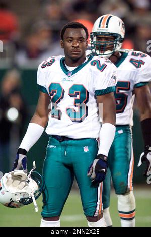 14 Oct 2001: Patrick Surtain of the Miami Dolphins during the Dolphins  21-14 loss to the New York Jets at Giants Stadium in East Rutherford, New  Jersey. (Icon Sportswire via AP Images