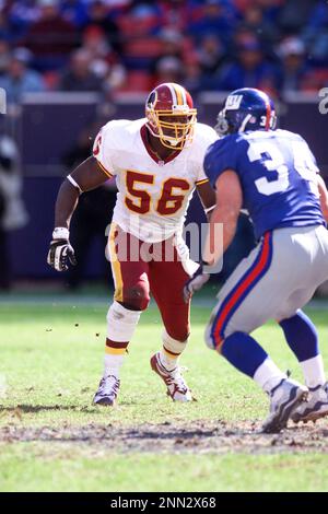 7 Oct 2001: LaVar Arrington of the Washington Redskins during the 'Skins  23-9 loss to the New York Giants at Giants Stadium in East Rutherford, New  Jersey. (Icon Sportswire via AP Images