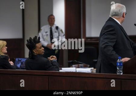 Ronnie Oneal III speaks during his sentencing for the murder of his ...