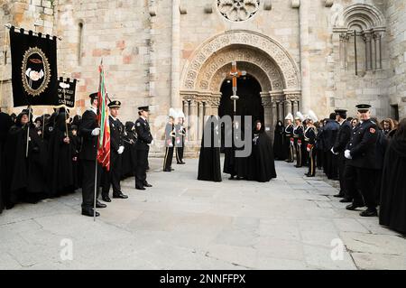 Holy Week in Zamora, Spain, procession of the Ladies of the Virgen de la Soledad leaving the church of Saint John. Stock Photo