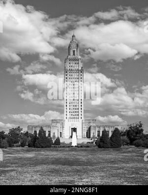 Exterior of the art deco Louisiana State Capitol building at 900 North 3rd Street in Baton Rouge, Louisiana Stock Photo