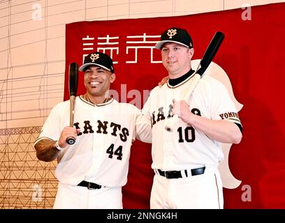 Eric Thames who joined Yomiuri Giants of Nippon Professional Baseball (NPB)  practices at Tokyo Dome in Tokyo on April 13, 2021. Thames arrived in Japan  on March 29 and had been quarantined