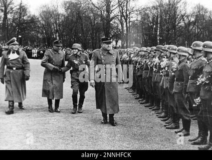 Vidkun Quisling and Jonas Lie inspect the Germanske SS Norge on the Palace Square in Oslo, Norway Stock Photo
