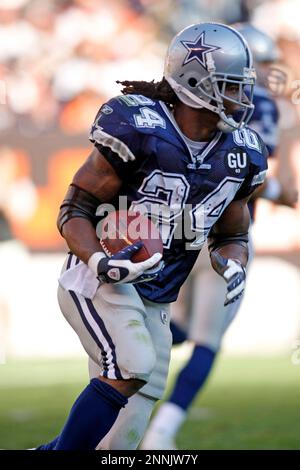 NO FILM, NO VIDEO, NO TV, NO DOCUMENTARY - Dallas Cowboys Marion Barber  scores a touchdown against the Cleveland Browns at Cleveland Browns Stadium  in Cleveland, OH, USA on September 7, 2008.