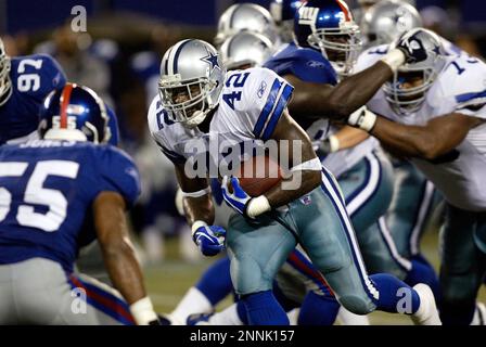 15 Sept 2003: RB Troy Hambrick (42) of the Dallas Cowboys covers