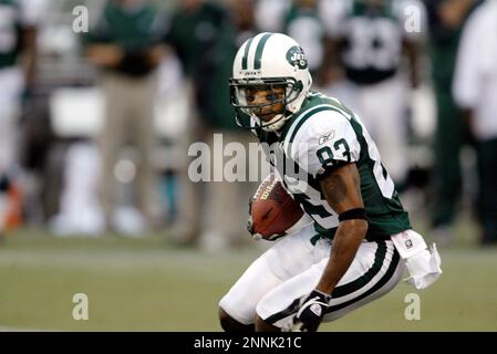 24 Nov 2002: Santana Moss of the New York Jets during the Jets 31-13  victory over the Buffalo Bills at the Giants Stadium in New York, NY. (Icon  Sportswire via AP Images