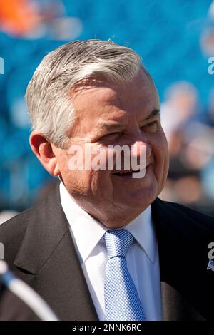 October 10, 2010; Chicago Bears defensive end Julius Peppers (90) at Bank  of America Stadium in Charlotte,NC. Chicago beats the Panthers 23-6..Jim  Dedmon/CSM(Credit Image: © Jim Dedmon/Cal Sport Media/ZUMApress.com Stock  Photo 