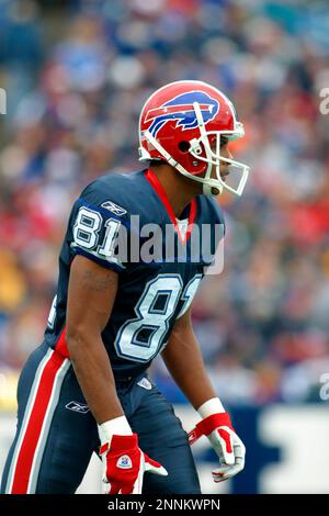 24 Nov 2002: Peerless Price of the Buffalo Bills during the Bills