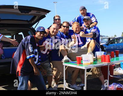 Buffalo Bills Tailgate Party Van At Ralph Wilson Stadium On Game Day Stock  Photo - Alamy