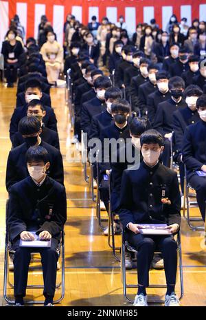 highschool graduation outfits