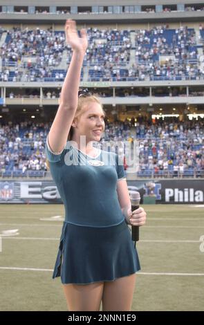 10 Aug 2002: Andy Reid's wife is interviewed after her daughter sings ...