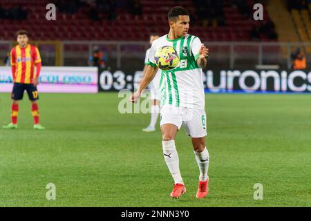 Lecce, Italy. 25th Feb, 2023. Rogerio (US Sassuolo Calcio) during US Lecce vs US Sassuolo, italian soccer Serie A match in Lecce, Italy, February 25 2023 Credit: Independent Photo Agency/Alamy Live News Stock Photo
