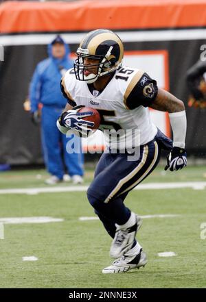 St. Louis Rams quarterback Brock Berlin (13) warms up prior to the start of  an NFL football game, Thursday, Aug. 27, 2009, in Cincinnati. (AP Photo/Ed  Reinke Stock Photo - Alamy