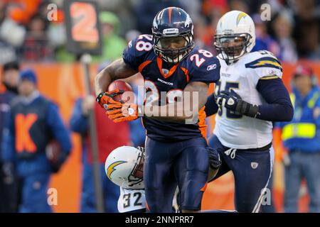 Denver Broncos running back Latavius Murray (28)plays against the Los  Angeles Chargers of an NFL football game Sunday, January 8, 2023, in Denver.  (AP Photo/Bart Young Stock Photo - Alamy