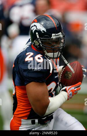 16 September 2007: Denver Broncos FB Paul Smith #26 in pregame