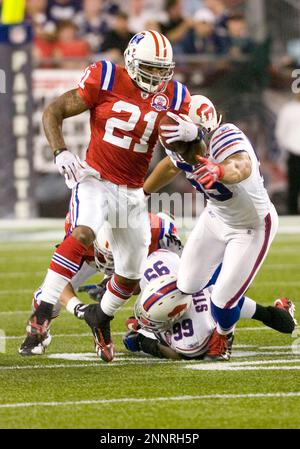 14 September 2009. Patriot Running Back Fred Taylor (21) breaks away from  the Bills Defense in the second quarter. The New England Patriots defeated  the Buffalo Bills 25 to 24 in a Monday night season opener in Gillette  Stadium. The game marked the