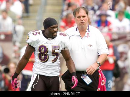 09 January 2011: Ravens receiver Derrick Mason gets in position for the next  play. In the Sunday AFC wildcard game the Baltimore Ravens defeated the  Kansas City Chiefs 30 to 7 at