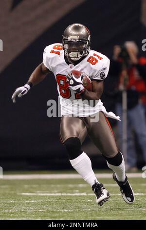 Tampa Bay Buccaneers Michael Spurlock (81) escapes San Francisco