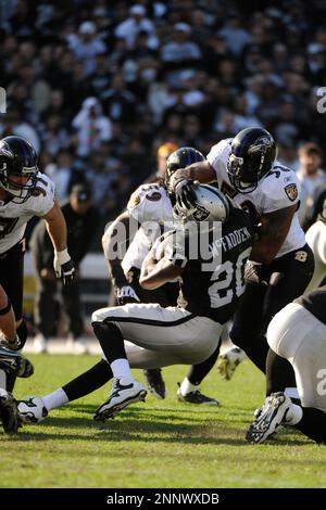 Baltimore Ravens linebacker Ray Lewis (52) celebrates the Ravens scoring a  safety on the New York Jets during the second quarter of the Ravens' 34-20  win, Sunday, Dec. 24, 2000, at PSINet