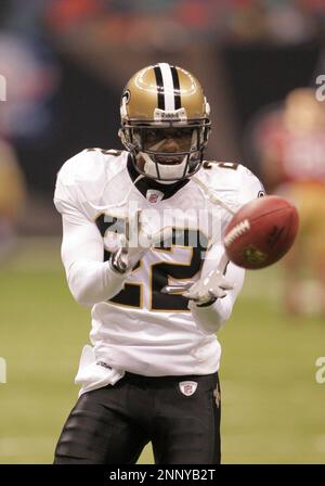 Sept 9, 2010: New Orleans Saints cornerback Tracy Porter (22) pumps up the  crowd during the NFL Season opener between the New Orleans Saints and the  Minnesota Vikings at the Louisiana Superdome