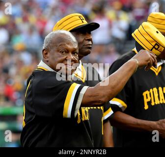 Pittsburgh Pirates History on X: Manny Sanguillén, Rennie