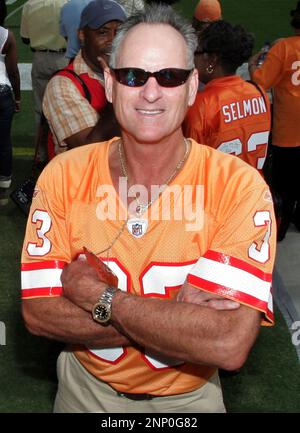 08 NOV 2009: 1979 Tampa Bay Buccaneers Jim Obradovich (86), Danny Reece  (46), Dave Reavis (75) and Cecil Johnson (56) wearing the old jersey before  the game between the Green Bay Packers