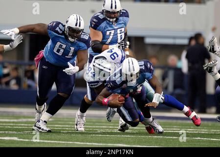 10 October 2010: Former Titans quarterback Vince Young throwing the  football. The Tennessee Titans defeated the Dallas Cowboys 34 to 27 at  Cowboys Stadium in Arlington, Texas. (Icon Sportswire via AP Images Stock  Photo - Alamy