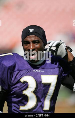 KRT STAND ALONE PHOTOGRAPH BY GEORGE BRIDGES/KRT (September 2) Baltimore  Ravens cornerback Deion Sanders (37) is shown before a game against the Washington  Redskins on Thursday, September 1, 2005, in Baltimore, Maryland. (