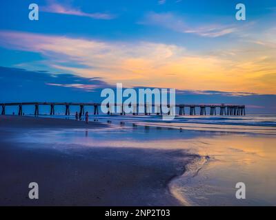 Sunrise over the Atlantic Ocean, Jacksonville Beach, Florida Stock Photo