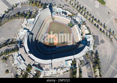 General overall view of flowers and signs placed outside Dodger Stadium to  honor former Los Angeles Dodgers manager Tommy Lasorda, Sunday, Jan. 10, 20  Stock Photo - Alamy