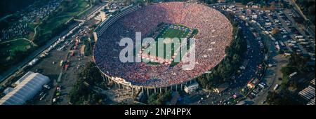 Rose Bowl during the 1993 Super Bowl Stock Photo - Alamy