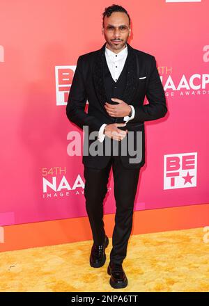Pasadena, United States. 25th Feb, 2023. PASADENA, LOS ANGELES, CALIFORNIA, USA - FEBRUARY 25: Yassine Azzouz arrives at the 54th Annual NAACP Image Awards held at the Pasadena Civic Auditorium on February 25, 2023 in Pasadena, Los Angeles, California, United States. (Photo by Xavier Collin/Image Press Agency) Credit: Image Press Agency/Alamy Live News Stock Photo