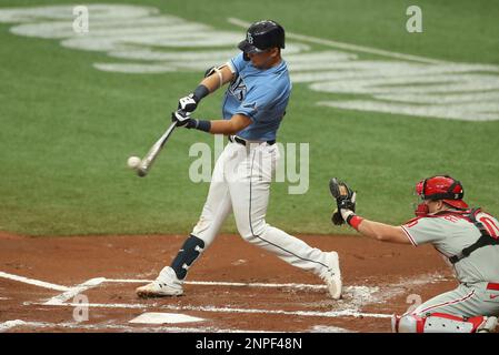 ST. PETERSBURG, FL - SEPTEMBER 27: Tampa Bay Rays first baseman Nate Lowe (35) singles during the MLB game between the Philadelphia Phillies and Tampa Bay Rays on September 27, 2020 at Tropicana Field in St. Petersburg, FL. (Photo by Mark LoMoglio/Icon Sportswire) (Icon Sportswire via AP Images)