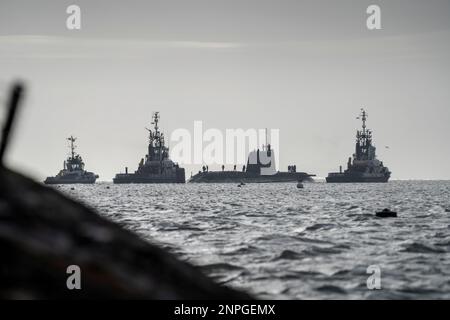 HMS Anson (S123) departing BAE Systems in Barrow-in-Furness (England) on her maiden voyage to Faslane, Scotland. Stock Photo