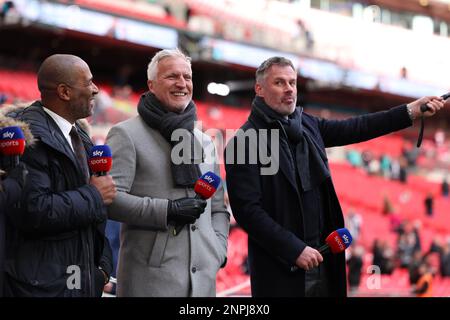 Wembley Stadium, London, UK. 26th Feb, 2023. Carabao League Cup Final Football, Manchester United versus Newcastle United; Former Newcastle United players Les Ferdinand, David Ginola are with Sky sports pundit Jamie Carragher Credit: Action Plus Sports/Alamy Live News Stock Photo