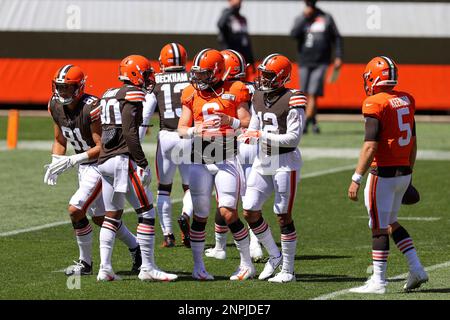 CLEVELAND, OH - AUGUST 30: Cleveland Browns running back Nick Chubb (24)  and Cleveland Browns fullback Andy Janovich (31) participates in drills  during the Cleveland Browns Training Camp on August 30, 2020