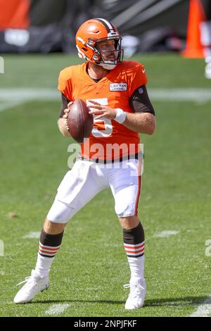 CLEVELAND, OH - AUGUST 30: Cleveland Browns running back Nick Chubb (24)  and Cleveland Browns fullback Andy Janovich (31) participates in drills  during the Cleveland Browns Training Camp on August 30, 2020