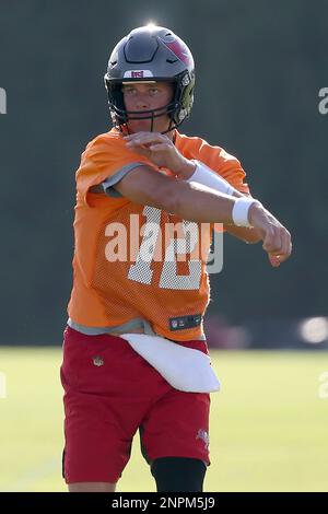 TAMPA, FL - AUGUST 13: Tampa Bay Buccaneers linebacker Andre Anthony (46)  rushes the passer during the preseason game between the Miami Dolphins and  the Tampa Bay Buccaneers on August 13, 2022