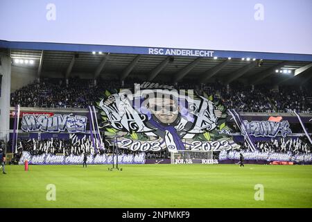 Anderlecht's supporters pictured before the start of a soccer