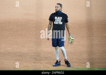 Seattle Mariners' J.P. Crawford signs autographs before a spring training  baseball game against the Kansas City Royals Sunday, Feb. 26, 2023, in  Surprise, Ariz. (AP Photo/Charlie Riedel Stock Photo - Alamy