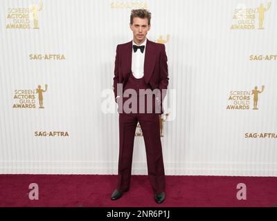 Austin Butler arrives at the 29th Annual Screen Actors Guild Awards held at the Fairmont Century Plaza in Los Angeles, CA on Sunday, ?February 26, 2023. (Photo By Sthanlee B. Mirador/Sipa USA) Stock Photo