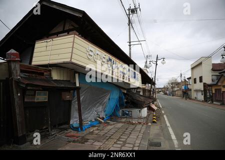 What caused the tsunami in the impossible