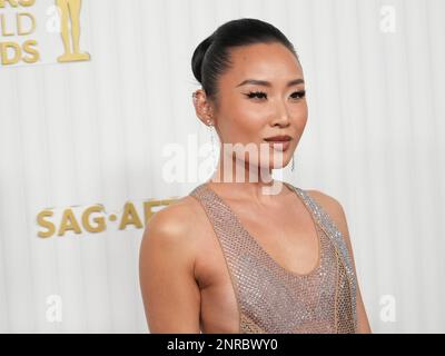 Los Angeles, USA. 26th Feb, 2023. Li Jun Li arrives at the 29th Annual Screen Actors Guild Awards held at the Fairmont Century Plaza in Los Angeles, CA on Sunday, ?February 26, 2023. (Photo By Sthanlee B. Mirador/Sipa USA) Credit: Sipa USA/Alamy Live News Stock Photo