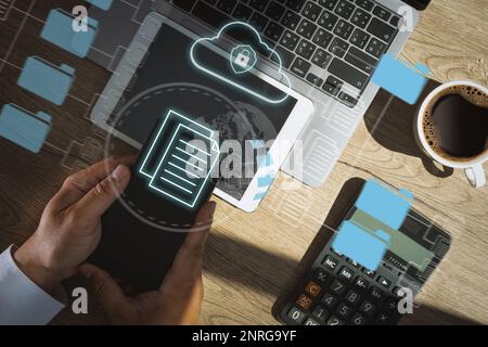 IT working on computer Business processes Document Management System (DMS) progress planning and chart Stock Photo