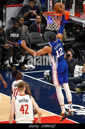 Washington Wizards guard Devon Dotson (15) in action during the first half  of an NBA basketball game against the Brooklyn Nets, Monday, Dec. 12, 2022,  in Washington. (AP Photo/Nick Wass Stock Photo - Alamy