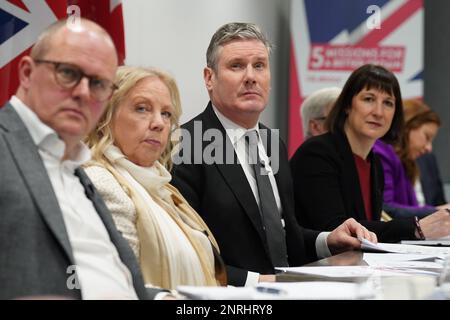 (Left-right) Paul Nowak, general secretary of the Trades Union Congress (TUC), Deborah Meaden, Labour Party leader Sir Keir Starmer and shadow chancellor Rachel Reeves in central London, during an event to outline further details on the Party's growth mission, which targets the UK having the highest sustained growth in the G7 in Labour's first term in office. Picture date: Monday February 27, 2023. Stock Photo