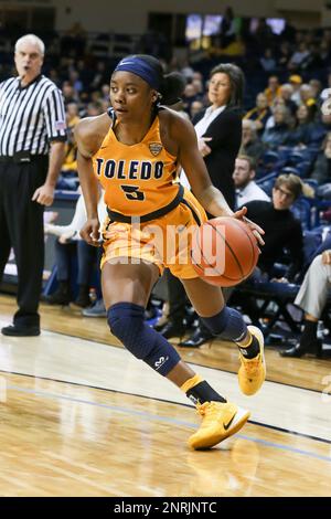 TOLEDO, OH - NOVEMBER 20: Duke Blue Devils guard Celeste Taylor (0) drives  to the basket against Toledo Rockets guard Quinesha Lockett (5) during a  regular season non-conference women's college basketball game